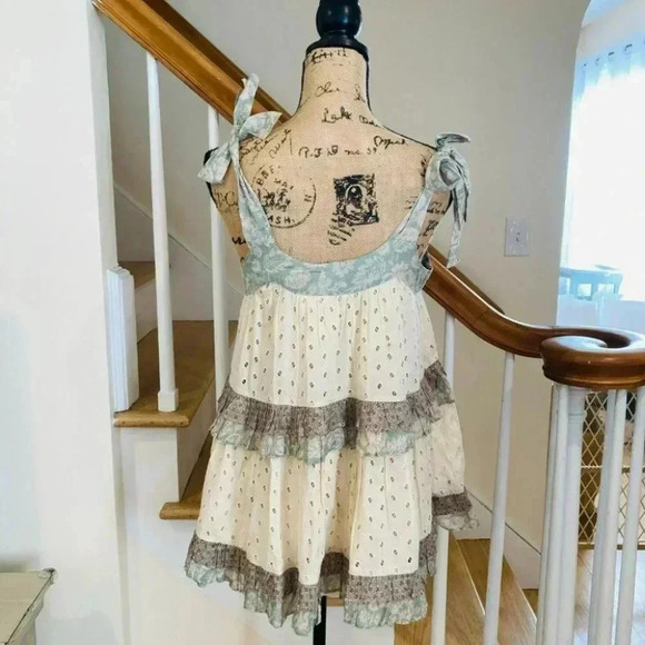 Anthropologie Forever That Girl Effie Eyelet Top - Picture 7 of 12